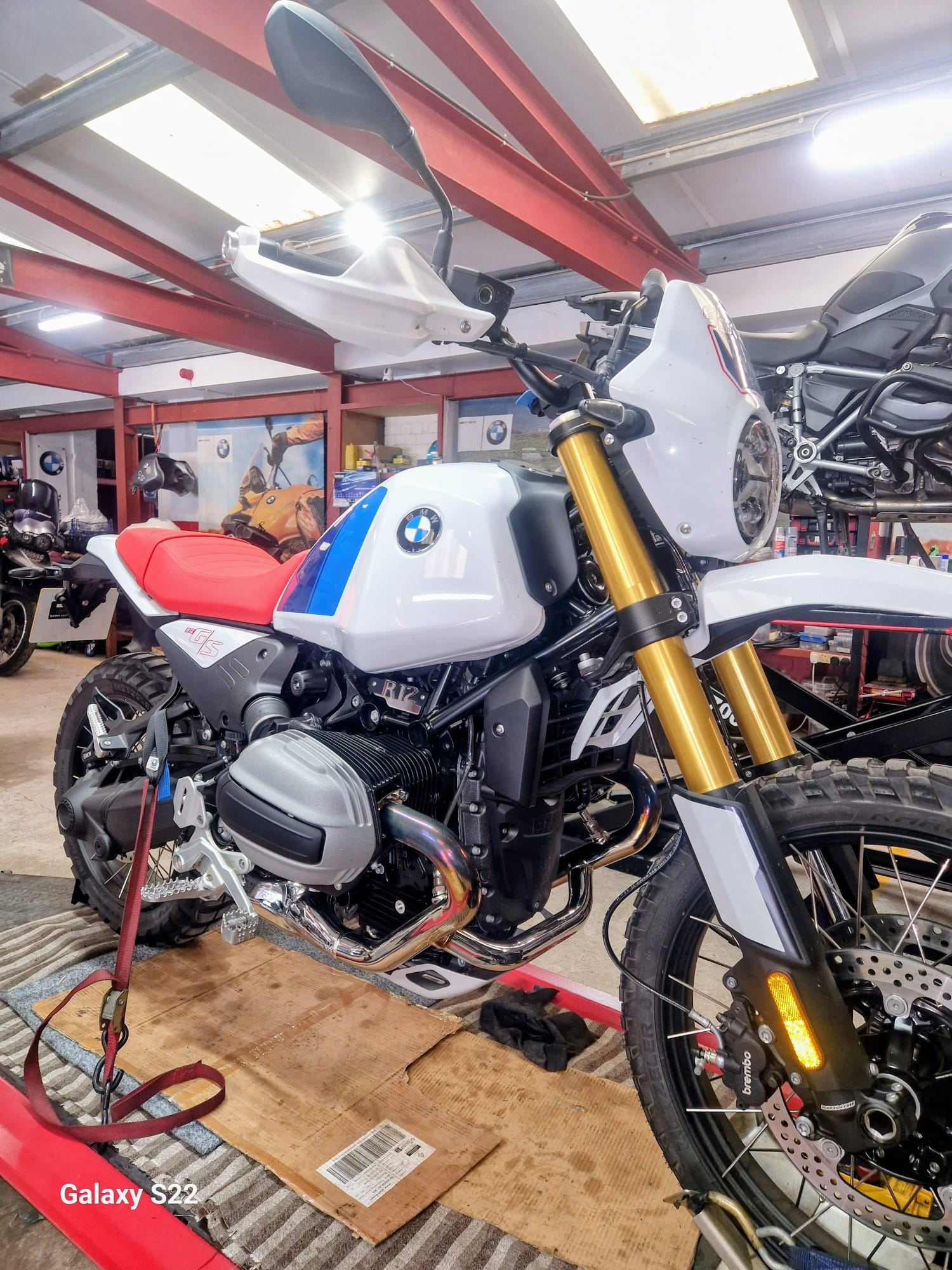 Mid Wales Motorrad gallery photo 4