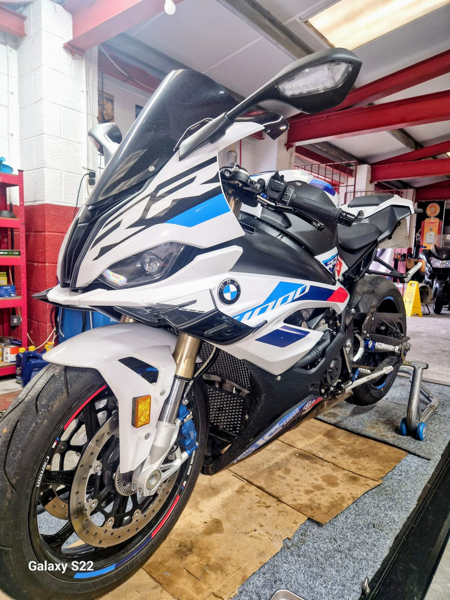 Mid Wales Motorrad gallery photo 5