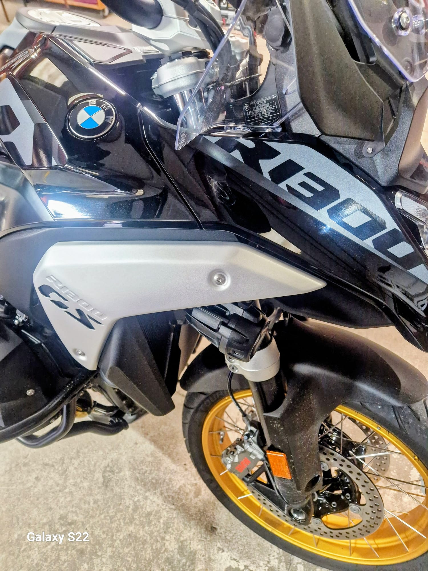 Mid Wales Motorrad gallery photo 8