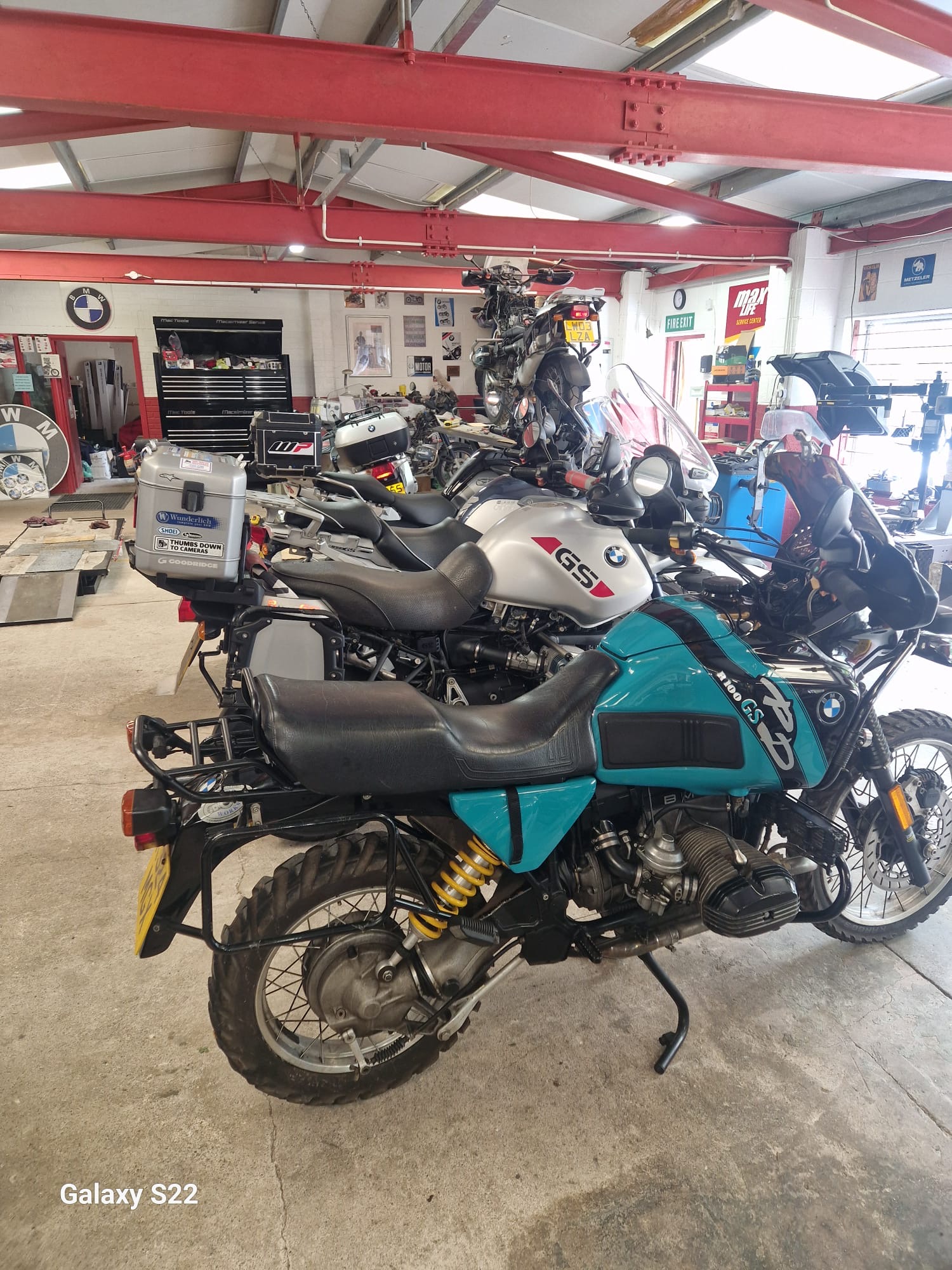 Mid Wales Motorrad gallery photo 17
